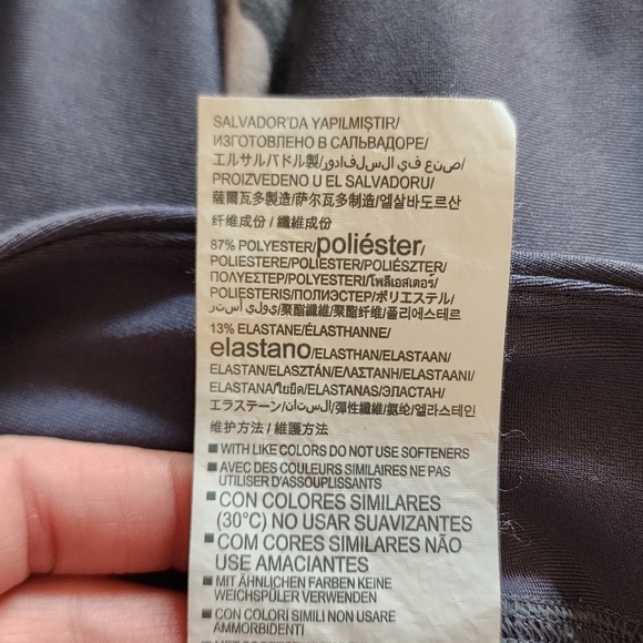 Under Armour Carbon Heather Metallic Silver Heat Gear Leggings Size Small - Picture 7 of 9